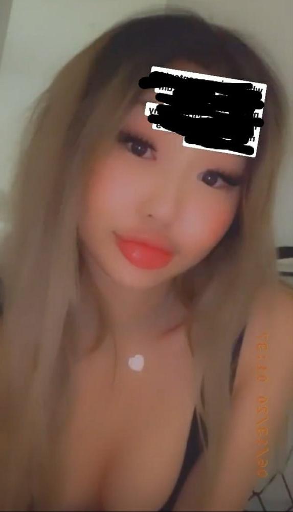 25P Asian chick