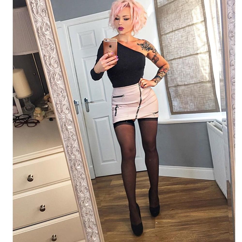 25P MILF missing hardcore ass destroying (upskirt, nylons) 5