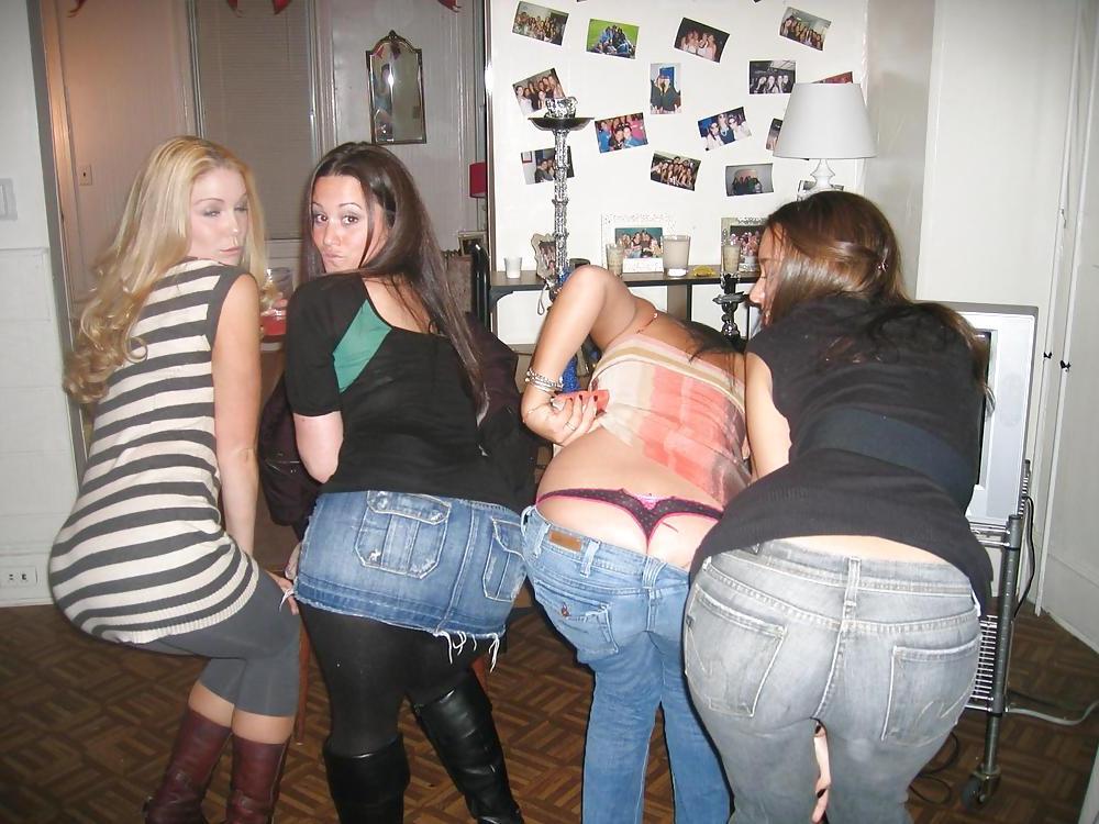 15P Nice (non nude) girls 40
