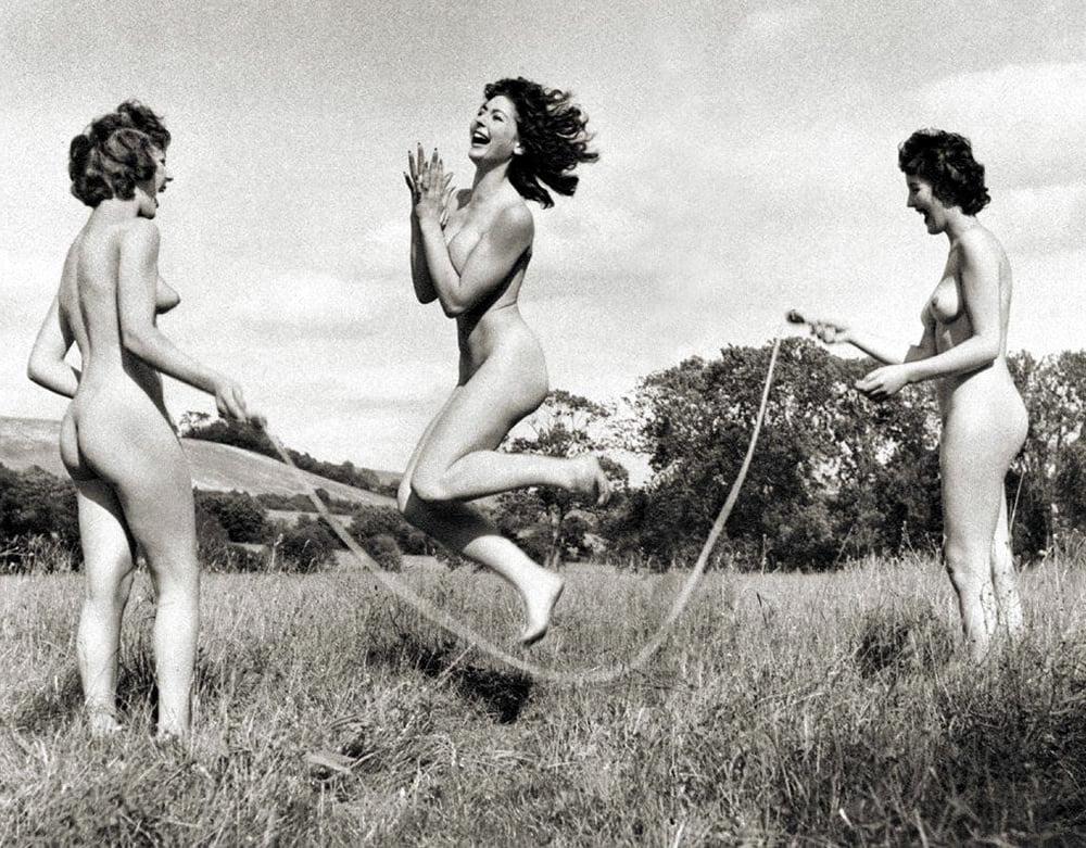 25P Vintage Nudists 19