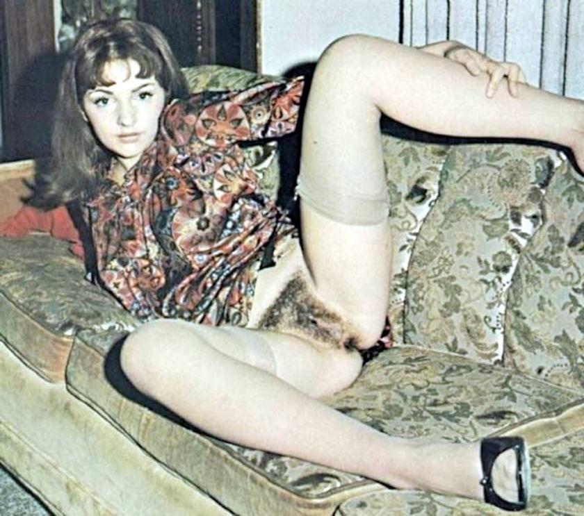 25P Amateurs From The Internet 44 (Vintage)