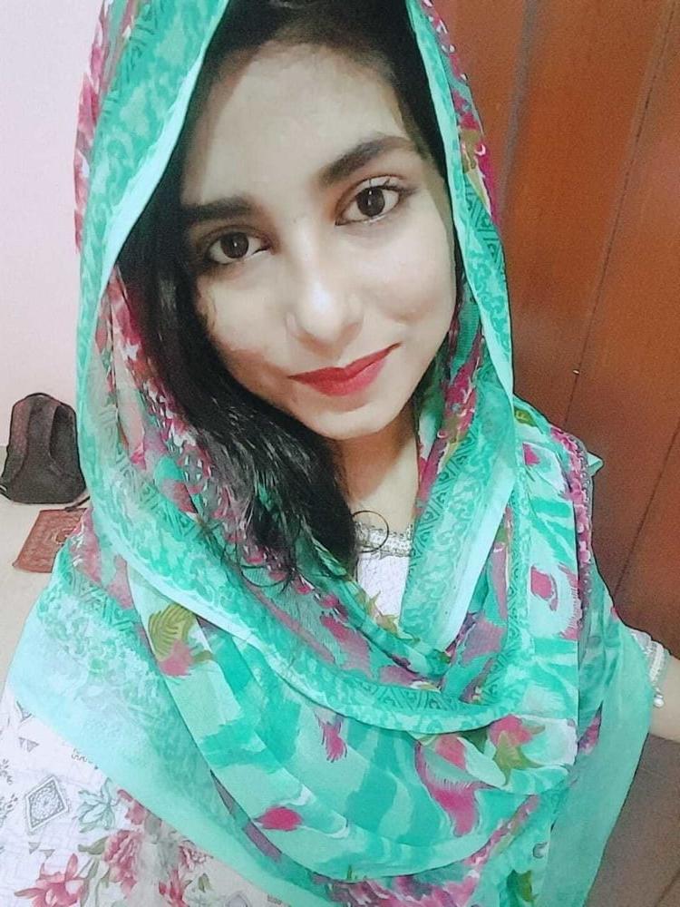 18P Hijab 175