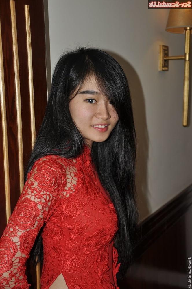 9P Vietnamese Girl 01