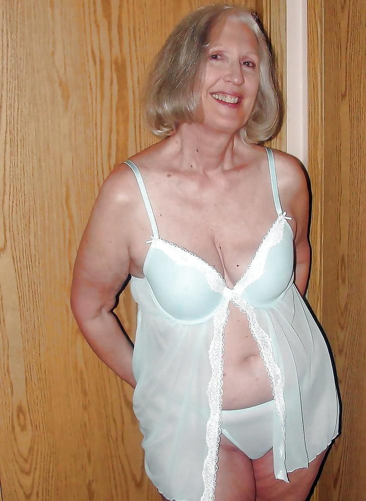 20P Granny Lingerie 8