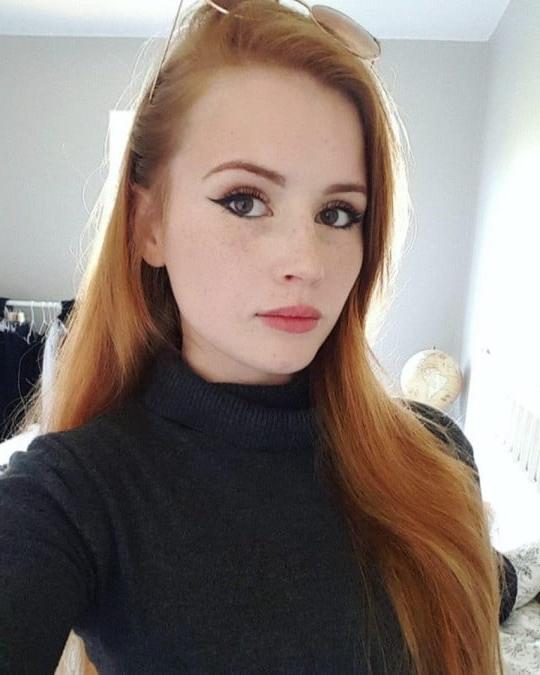 20P Readheads non nude 8