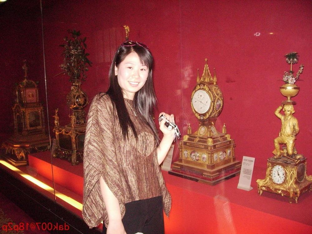 25P Asian amateur orgy 7