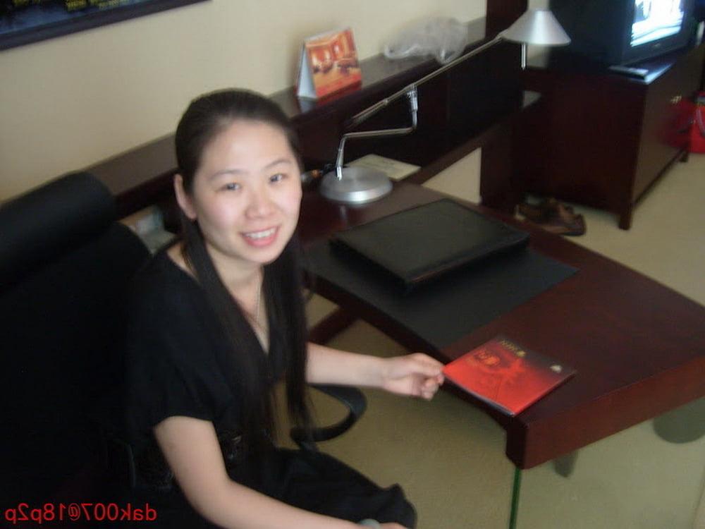 25P Asian amateur orgy 7