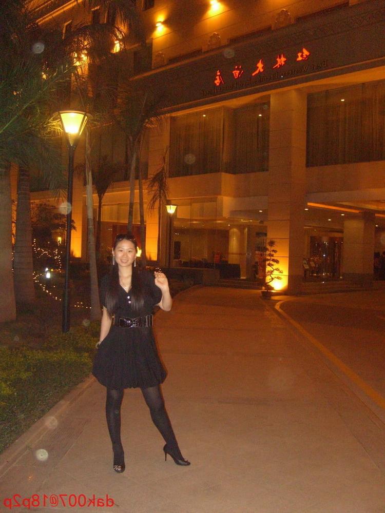 25P Asian amateur orgy 7