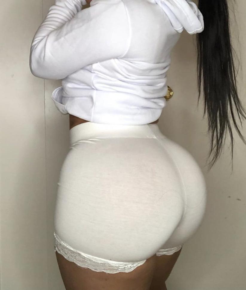 25P Big butt