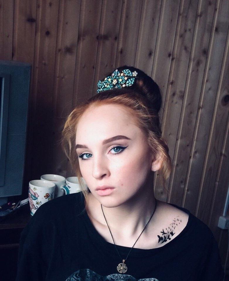 24P young russian secretary Olga 18 y o