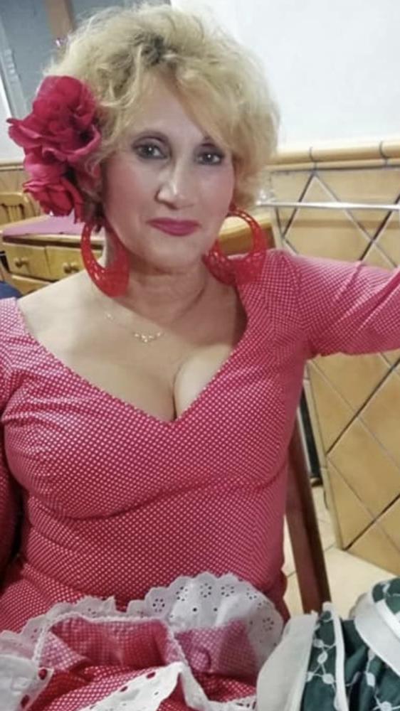 20P Granny Dressed 15