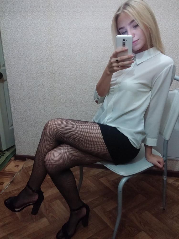 10P young russian secretary Darya 18 y o