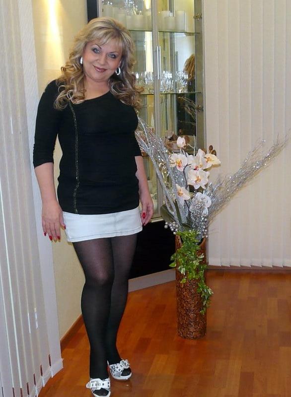 25P CLOTHED 42
