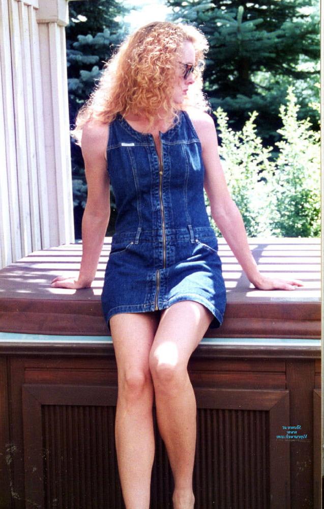 25P CLOTHED 42