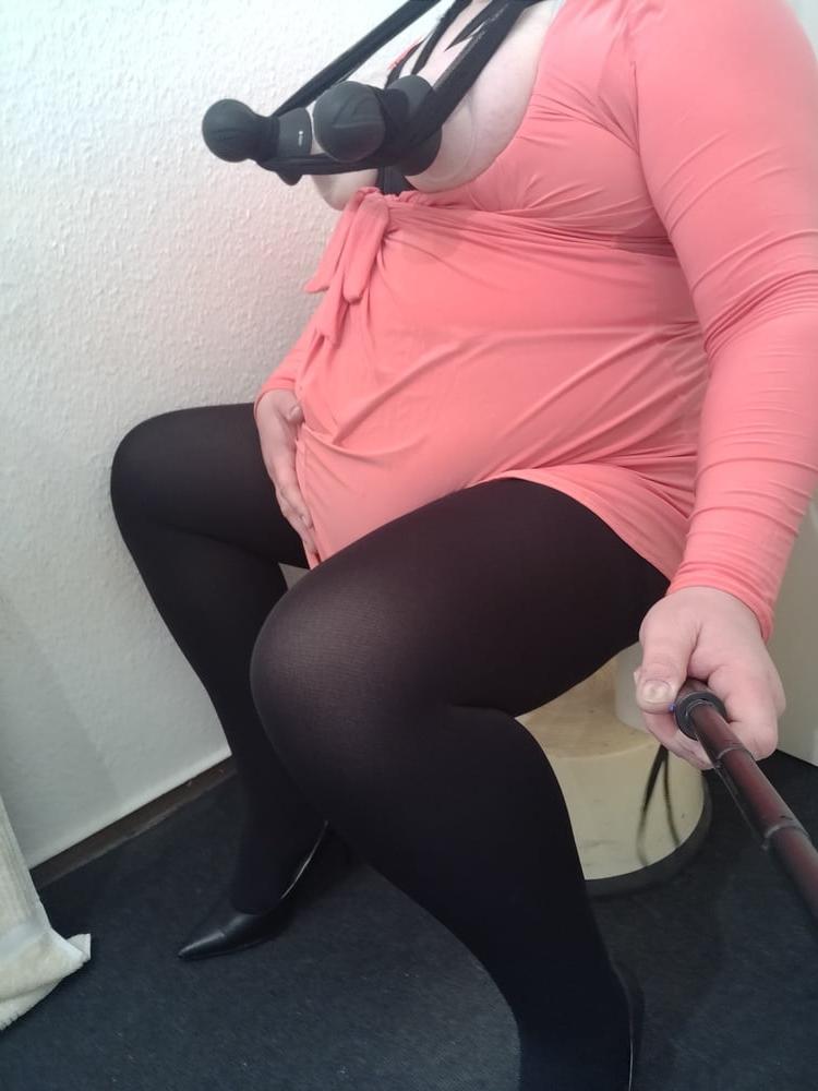 21P TV-Marion's Vacuum Pumpboobs 2