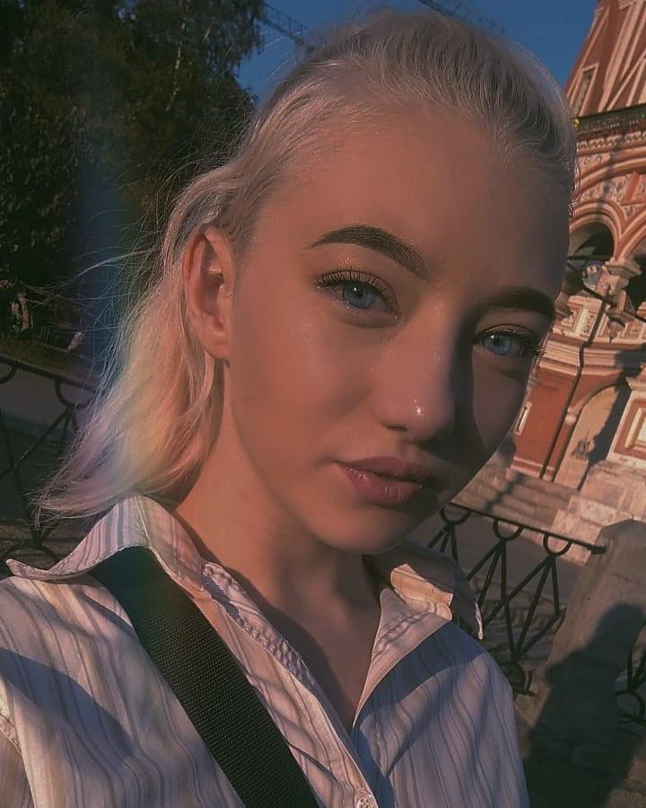 24P young russian secretary Natalia 18 y o