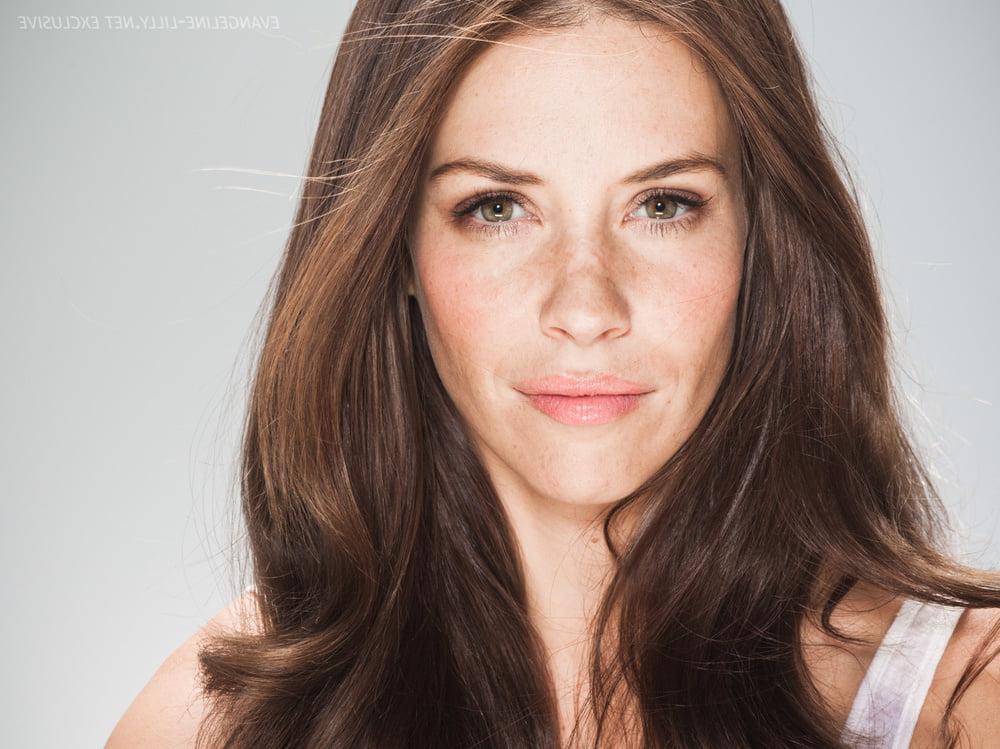 25P Evangeline Lilly Close up L'Oreal outtakes 5