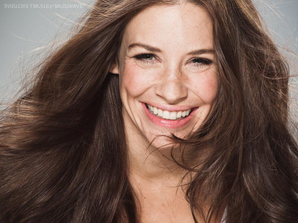 25P Evangeline Lilly Close up L'Oreal outtakes 5