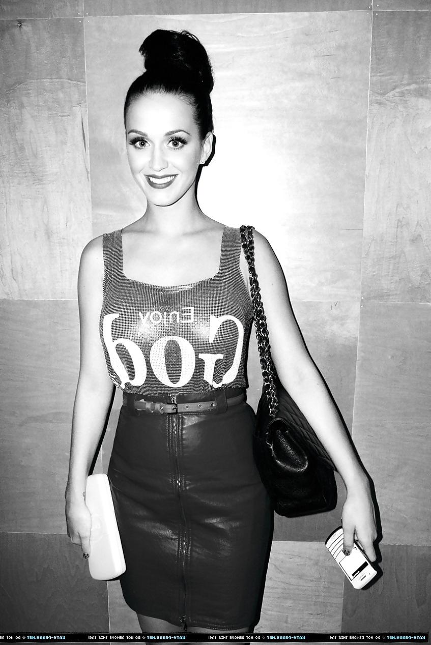 25P Katy Perry 6