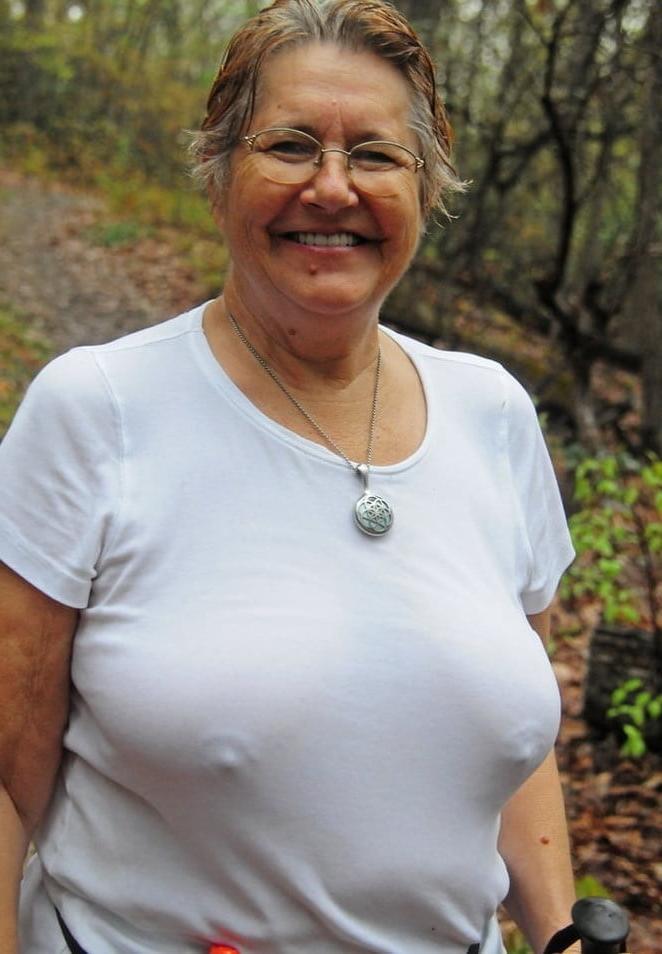 20P Granny - See Through 3