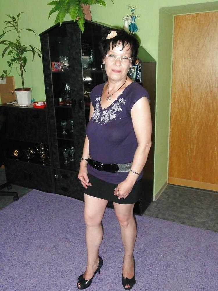 20P Granny - See Through 3