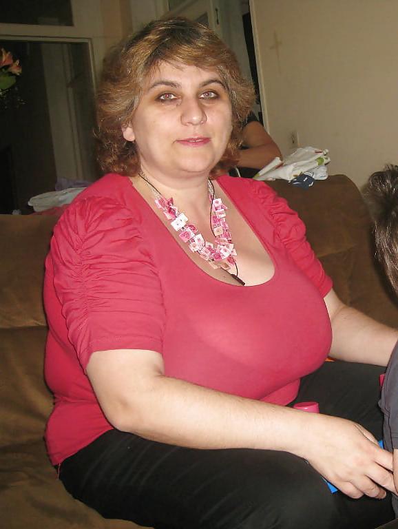 20P Granny - See Through 3