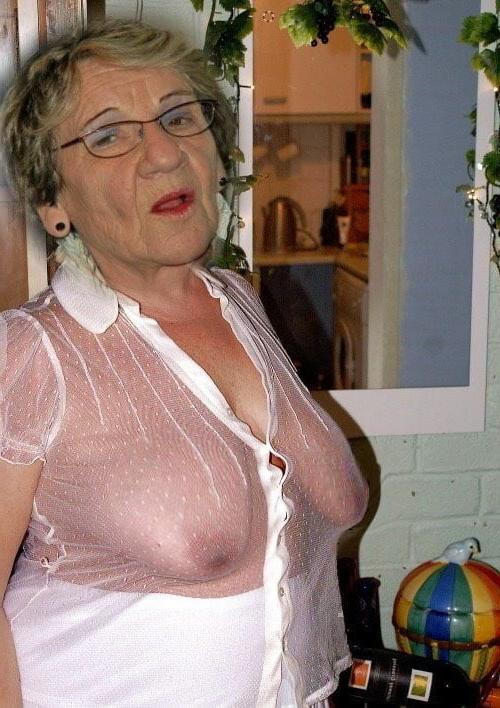 20P Granny - See Through 3