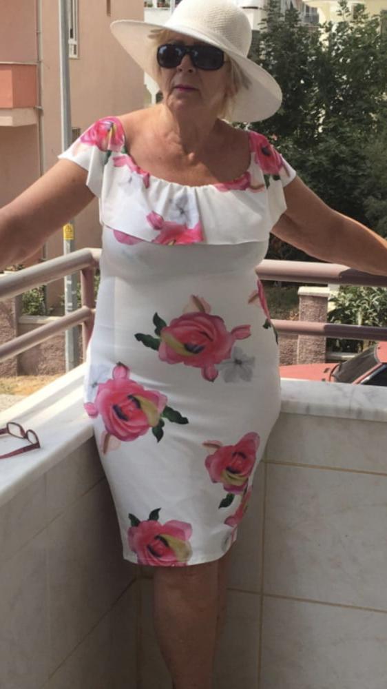20P Granny - See Through 3