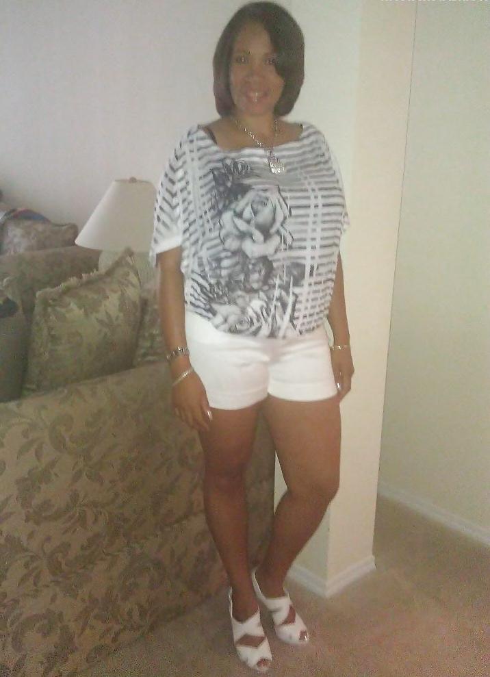 6P Big Tit Ebony Milf