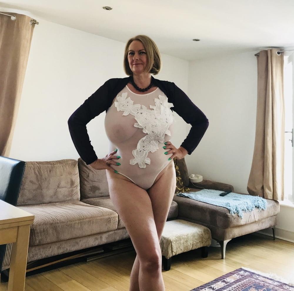 25P hot Granny and Mature 69