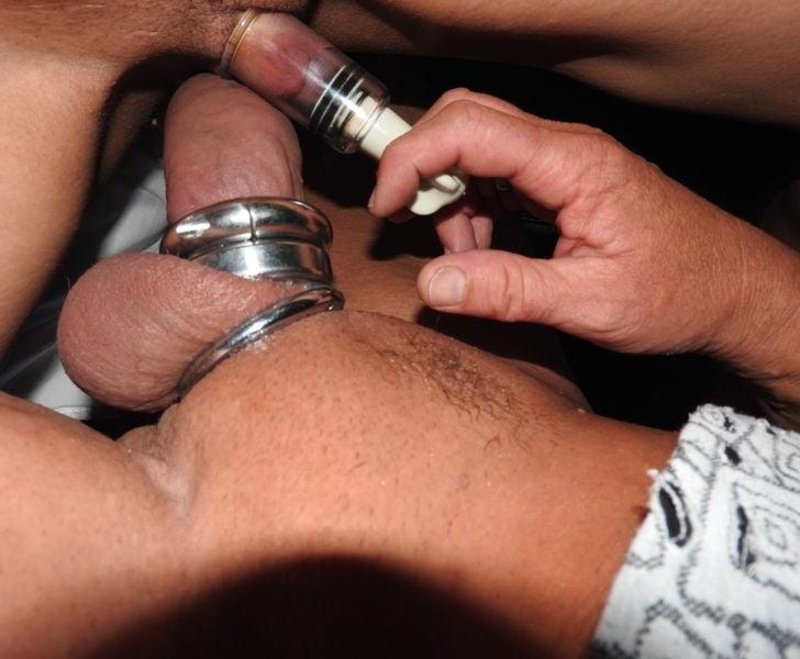 25P Greymiss 22 Clit Pumping