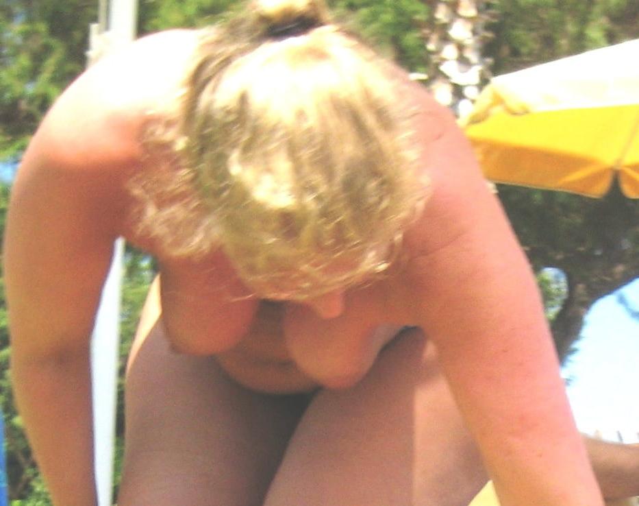 25P voyeur