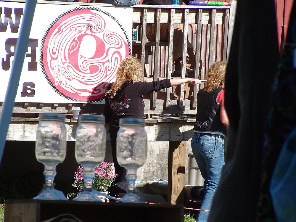 18P VOYEUR