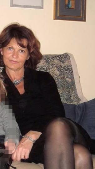 15P Mature and granny in black stockings 2
