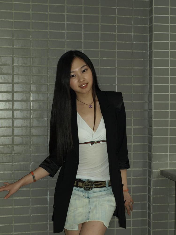 11P Amateur Asian 2284