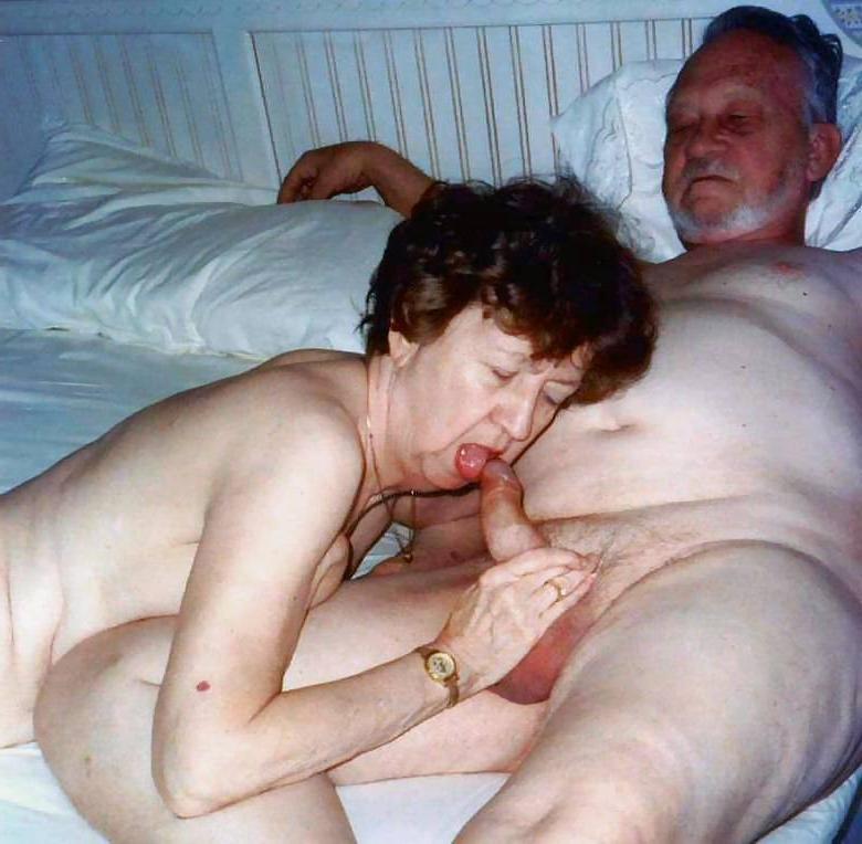 10P Granny and Grandpa