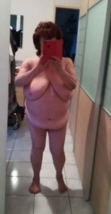 21P Real granny Housewife 2