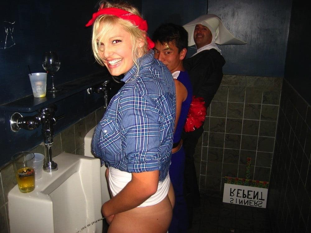 25P FAP Time - Women Pissing Edition #3
