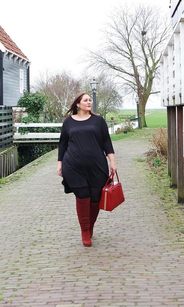 25P bbw in pantyhose 2