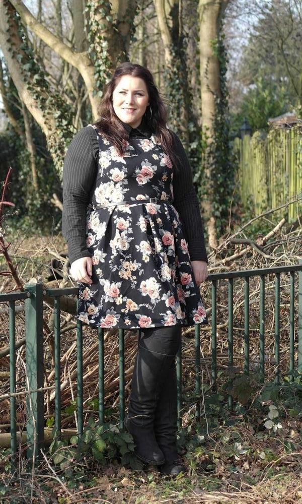 25P bbw in pantyhose 2