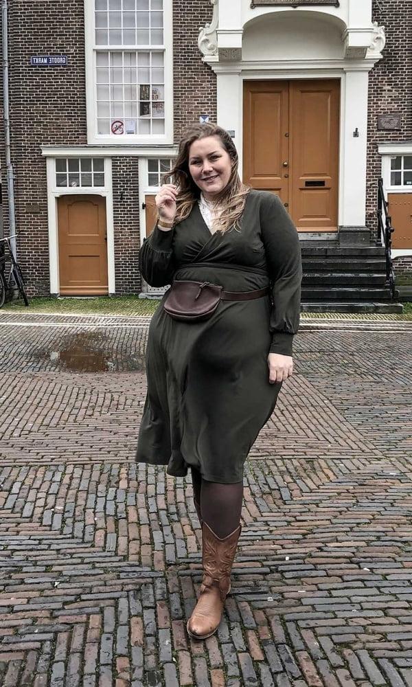 25P bbw in pantyhose 2