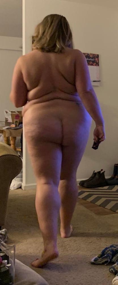 18P Mrs Viviane 49 yo a hot daughter's neighbor