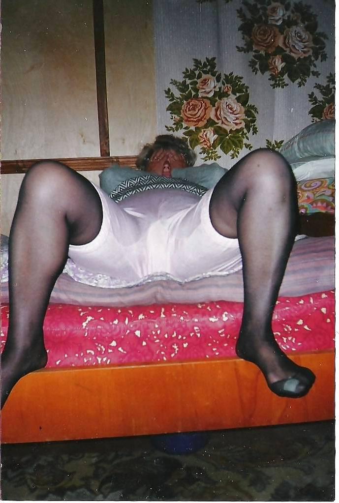 8P Granny in panties