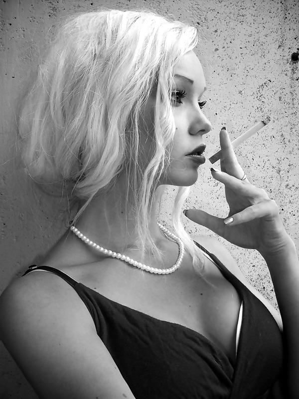 11P Wanking favourites: fuckable smokers 32