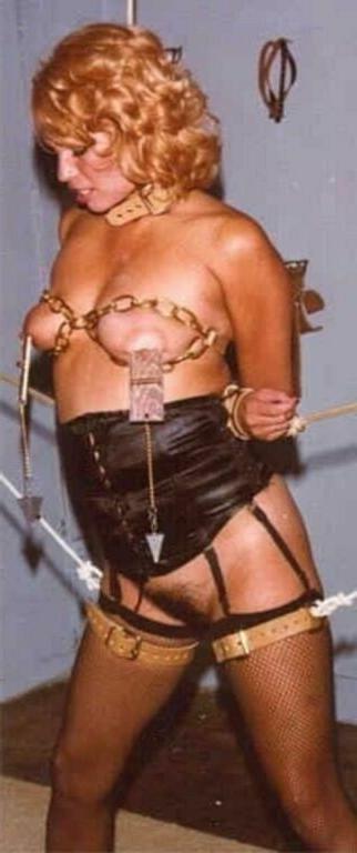 15P Amateur Women BDSM 207