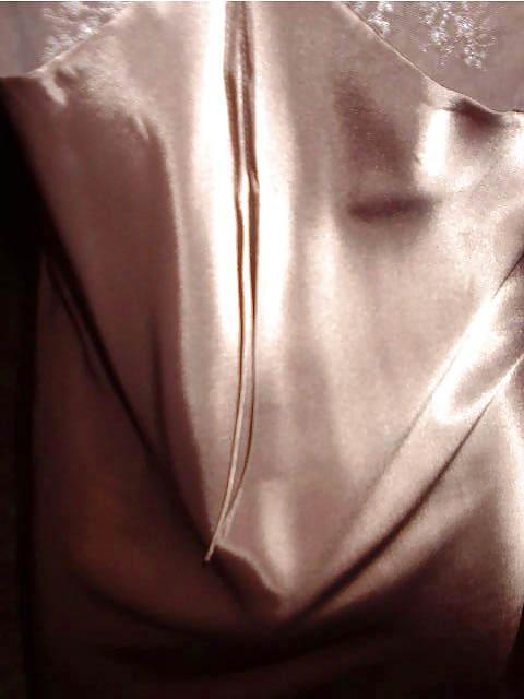 15P Bronce Satin Nightie