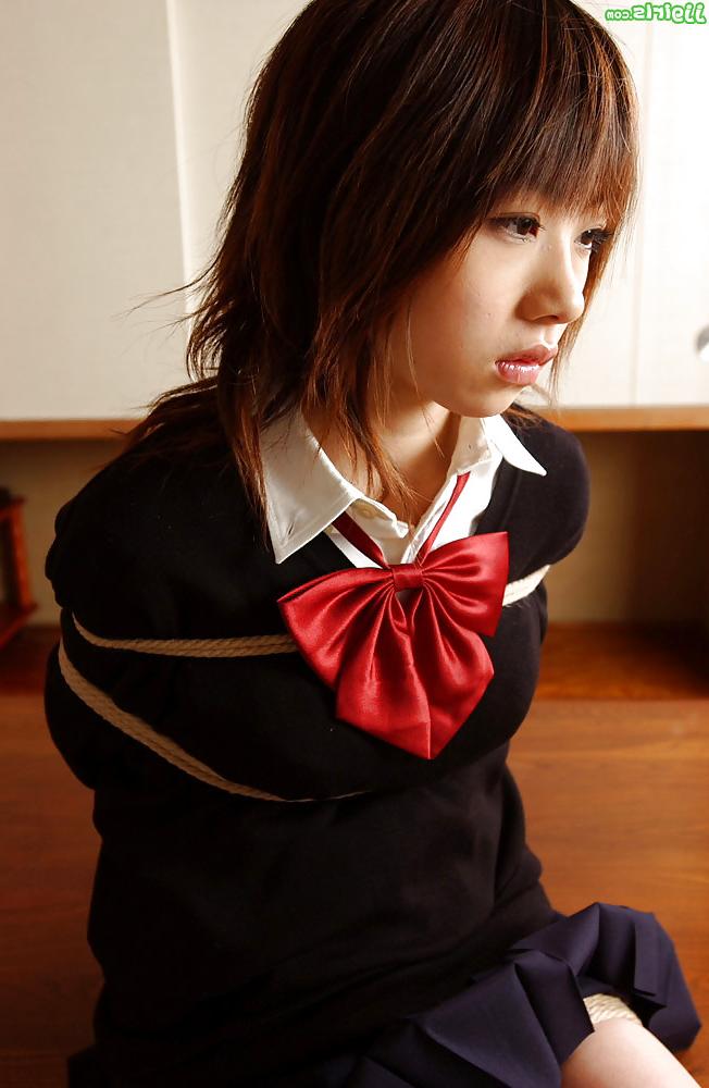 8P Uniform bondage