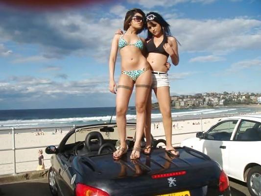 12P Slutty uk pakistani babe at club 