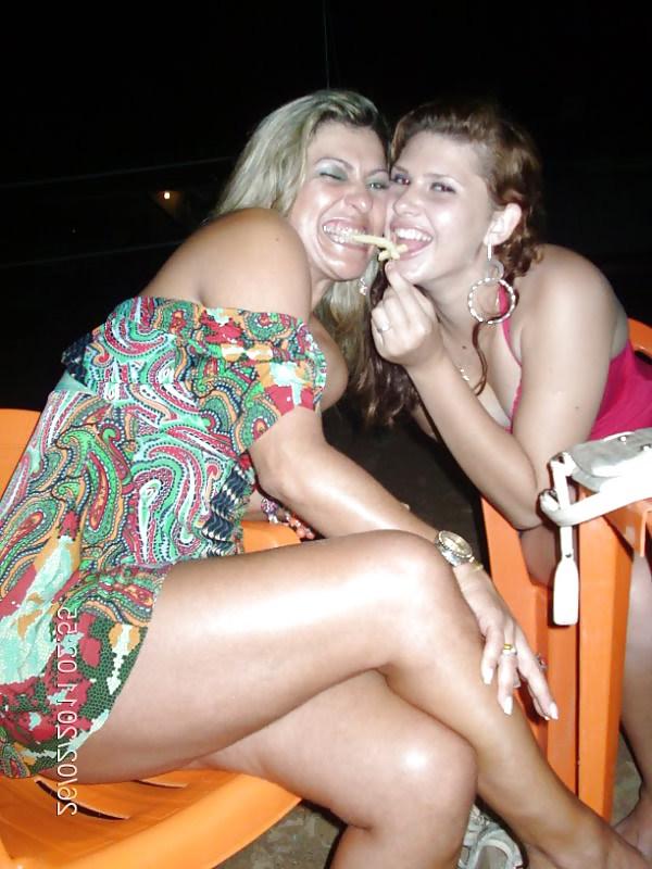 25P LUCIA E SUAS AMIGAS BOAS DE FUDER
