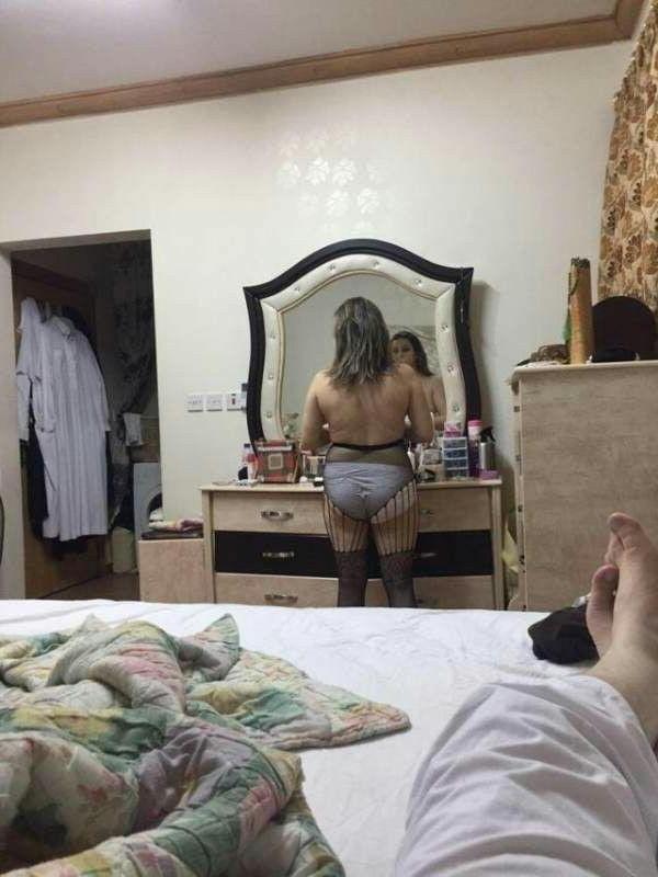 25P Paki Bhabi Nude Pics